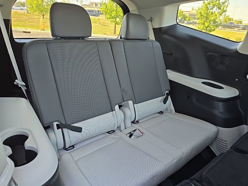 New 2026 Hyundai Ioniq 9 SEL image 27