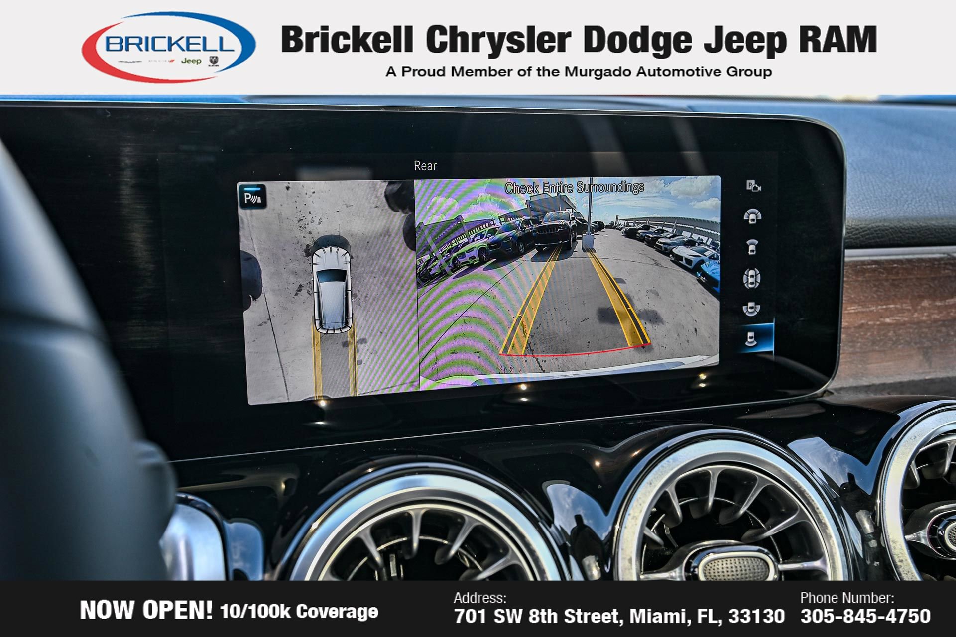 Used 2023 Mercedes-Benz GLB 250 w/ Premium Package image 28