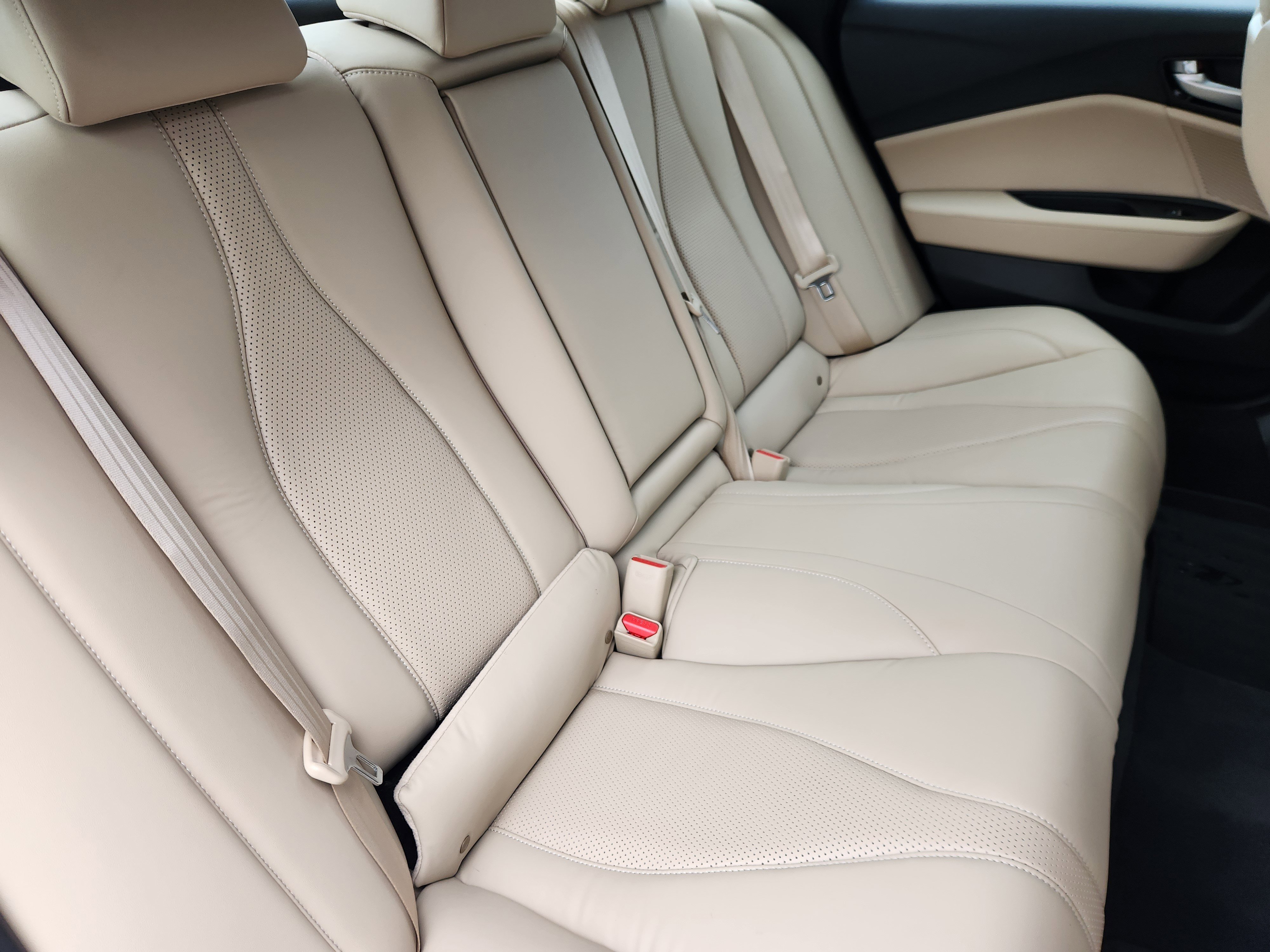 Certified 2025 Acura TLX w/ Technology Package image 17