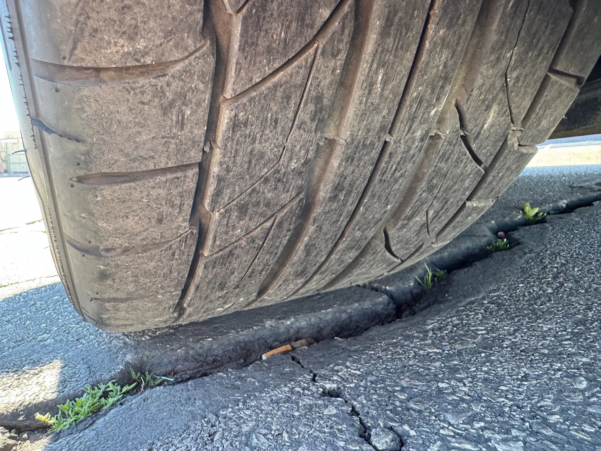 Used 2010 Nissan GT-R Premium image 9