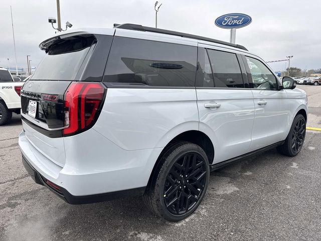 New 2026 Ford Expedition Platinum w/ Stealth Performance Package image 5