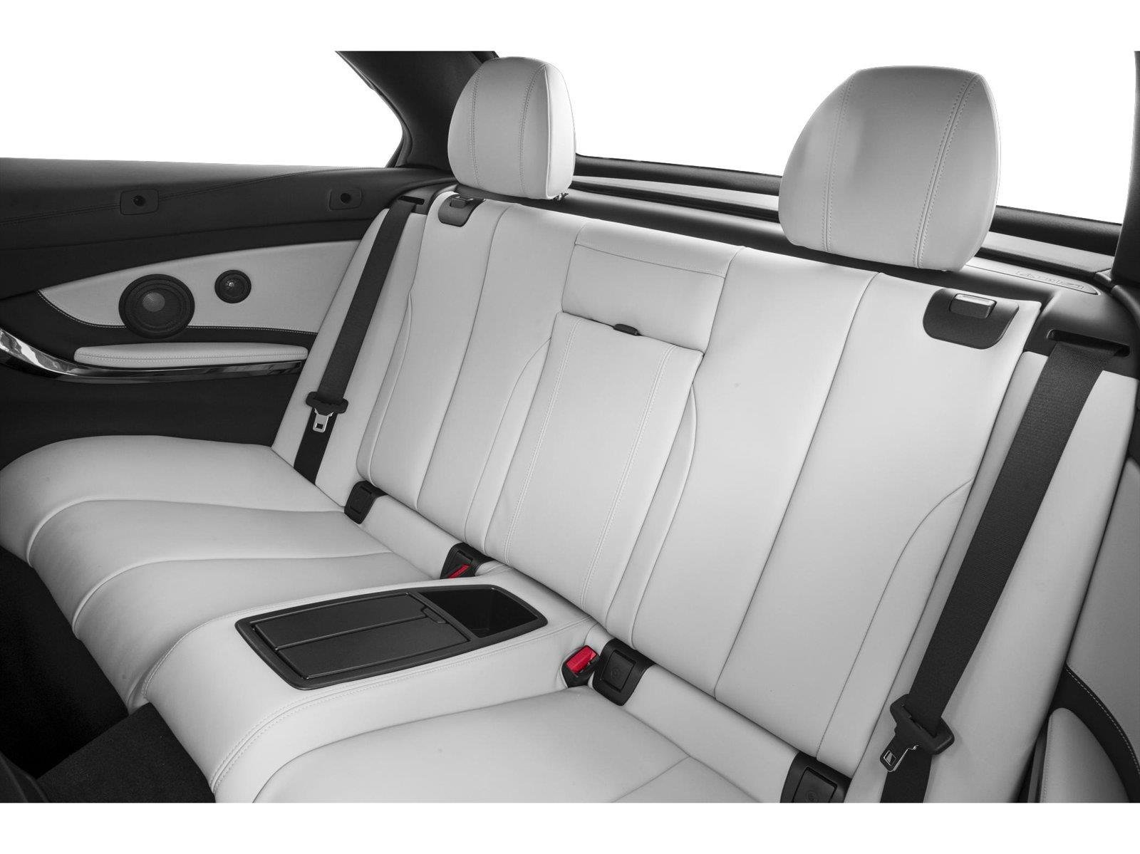 Used 2018 BMW M4 Convertible RWD image 7