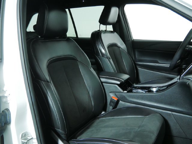 Certified 2023 Jeep Grand Cherokee Altitude AWD/4WD image 13