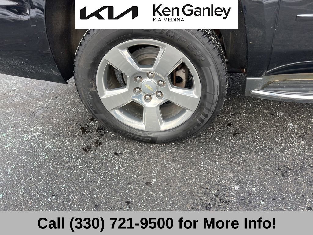 Used 2017 Chevrolet Suburban Premier image 22