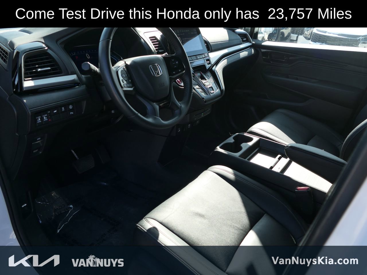 Used 2024 Honda Odyssey Touring image 9