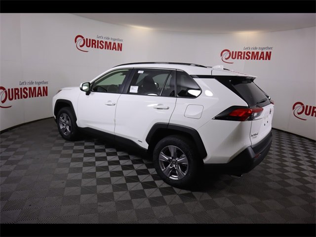 Used 2025 Toyota RAV4 XLE w/ Convenience Package image 5
