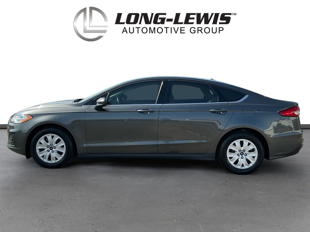 Used 2020 Ford Fusion S FWD image 2