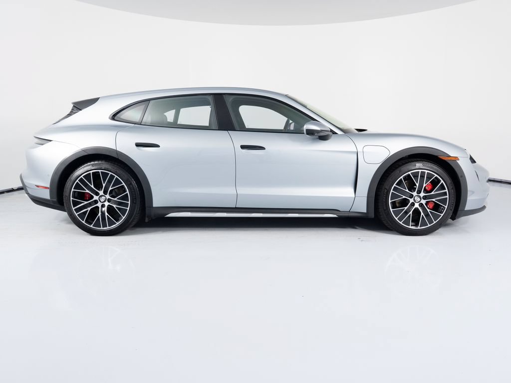 Certified 2022 Porsche Taycan 4S AWD/4WD image 11
