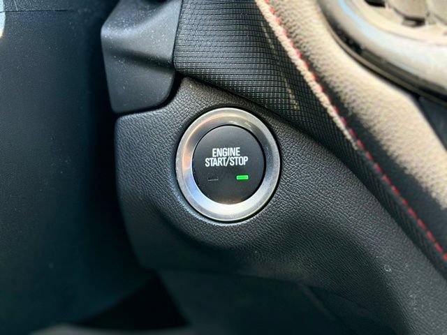 Used 2023 Chevrolet Equinox RS FWD image 13