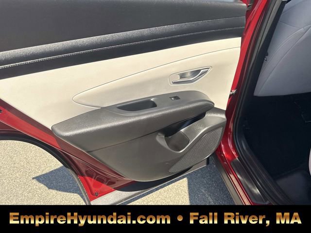 Used 2025 Hyundai Tucson SEL image 17