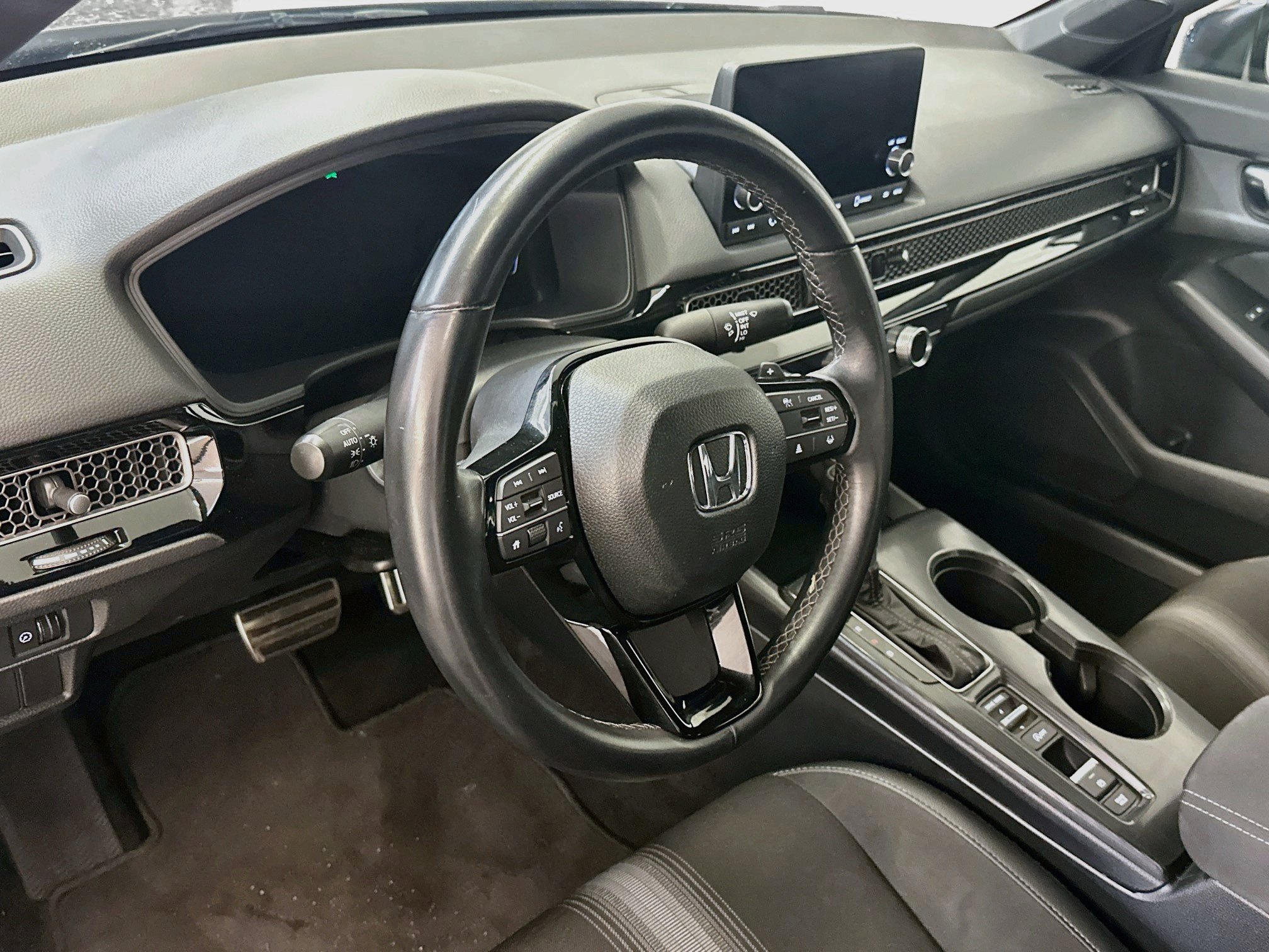 Used 2025 Honda Civic Sport image 18
