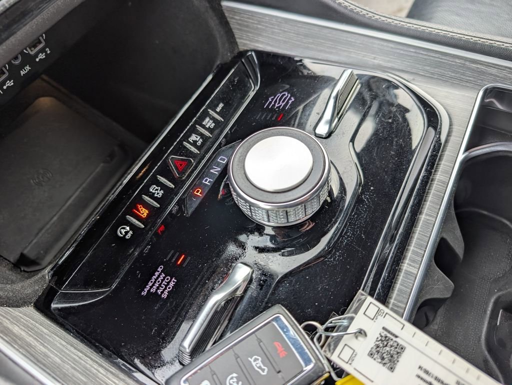 Used 2024 Jeep Wagoneer Series III image 31