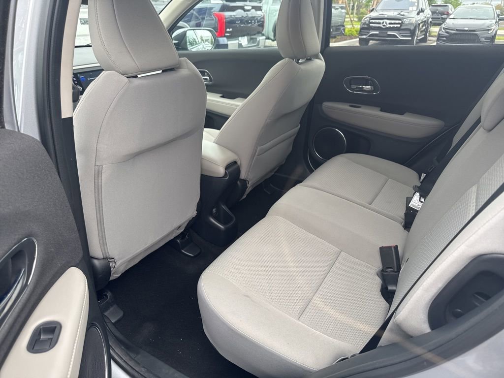 Used 2022 Honda HR-V EX image 8