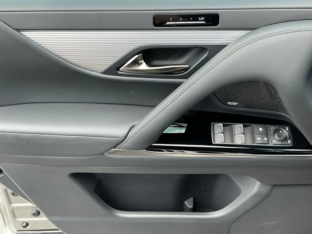 New 2026 Lexus LX 600 F Sport AWD/4WD image 11