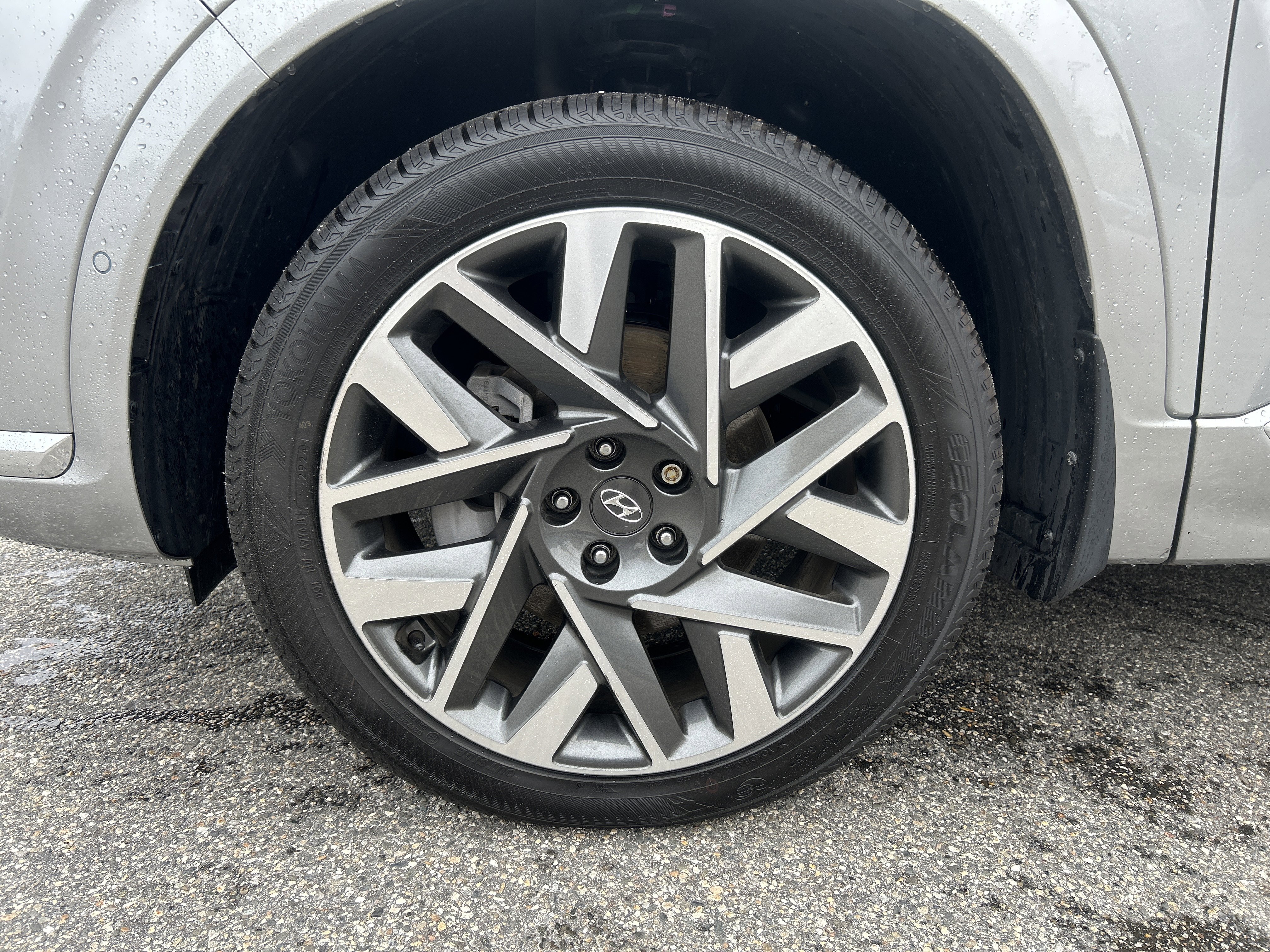 Certified 2023 Hyundai Santa Fe Calligraphy image 12