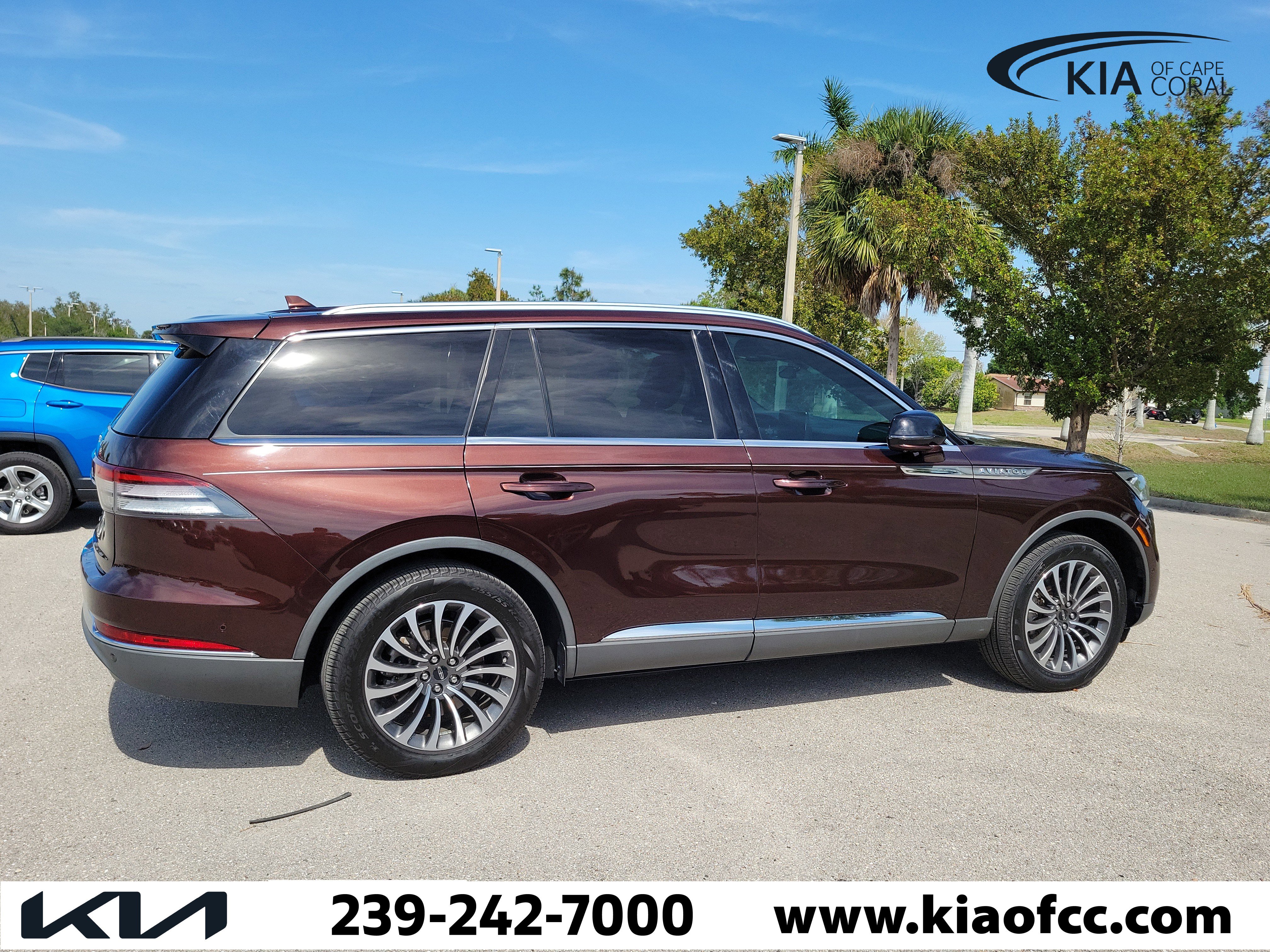 Used 2020 Lincoln Aviator Reserve w/ Elements Package Plus image 10