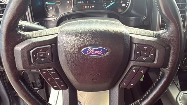 Used 2019 Ford F150 XLT w/ Equipment Group 302A Luxury AWD/4WD image 18