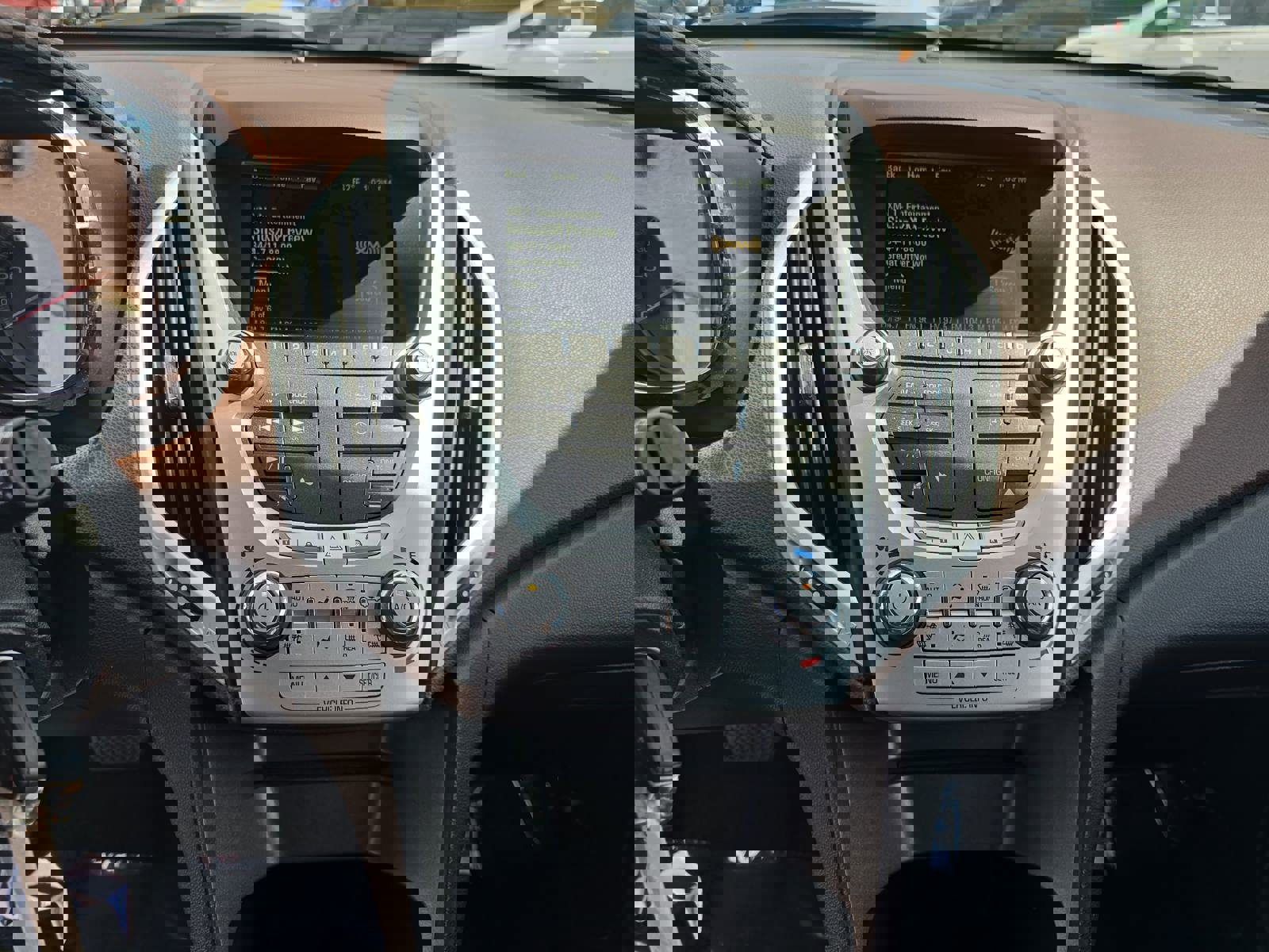 Used 2012 GMC Terrain SLT image 22