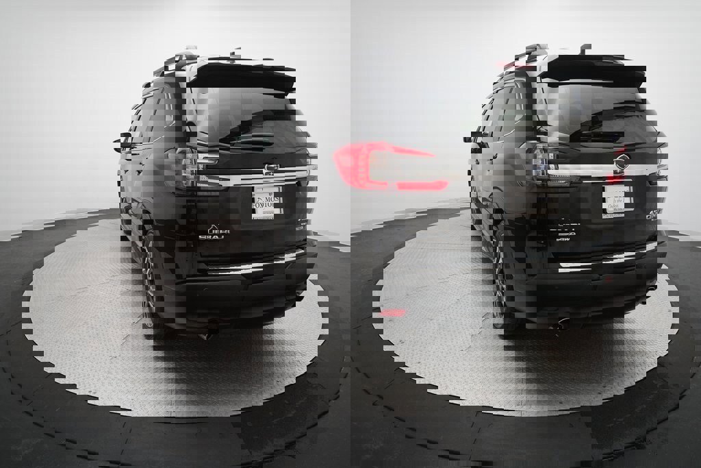 Certified 2024 Subaru Ascent Limited w/ Technology Package image 36