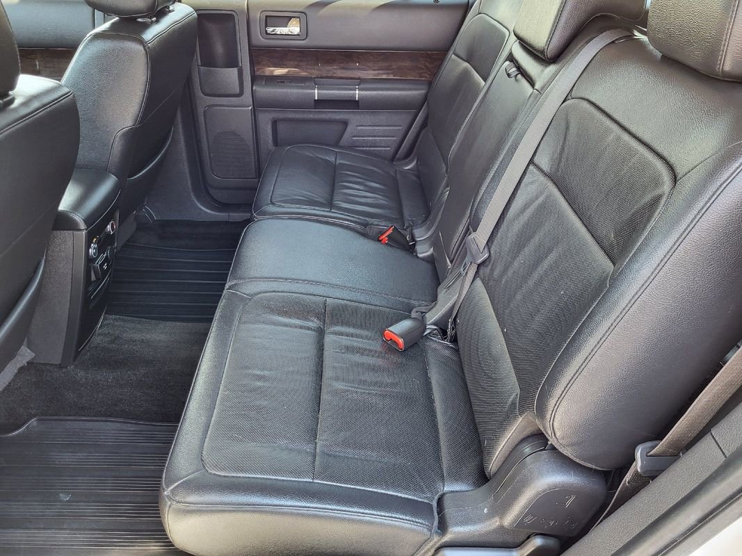 Used 2018 Ford Flex Limited image 16