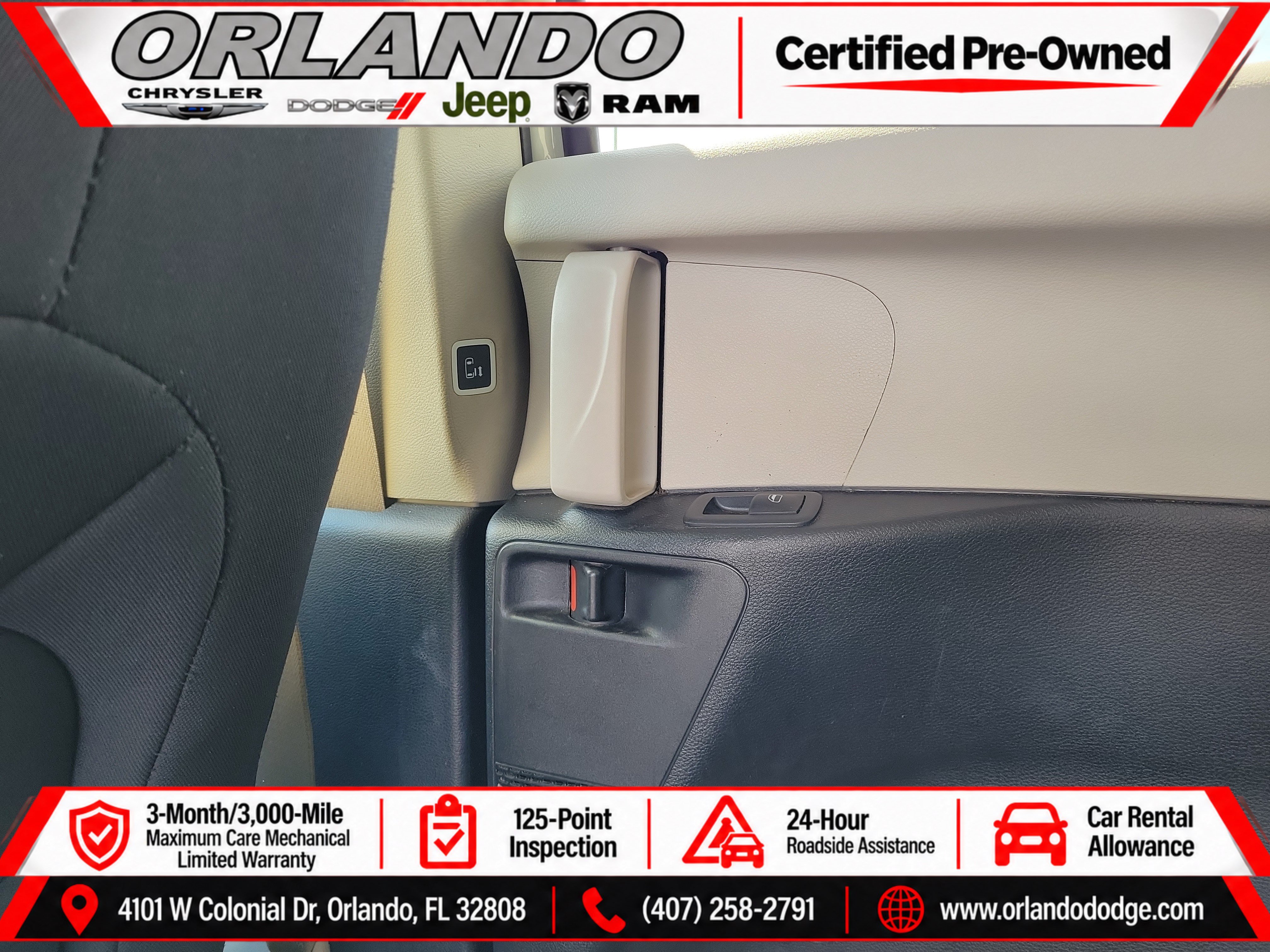 Used 2023 Chrysler Voyager LX FWD image 19