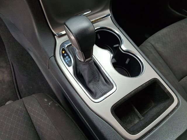 Used 2019 Jeep Grand Cherokee Laredo AWD/4WD image 27