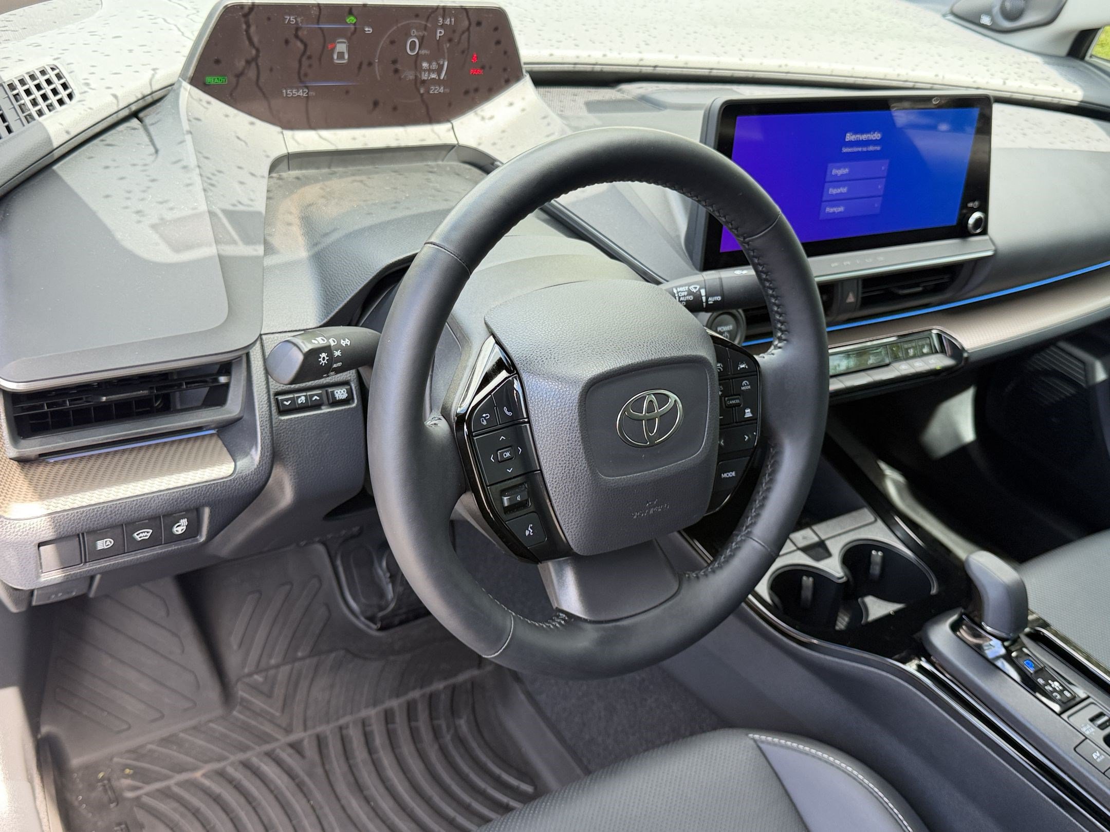 Used 2024 Toyota Prius Limited FWD image 4