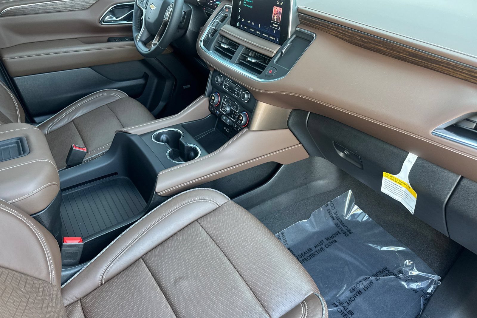 Used 2023 Chevrolet Suburban High Country AWD/4WD image 20