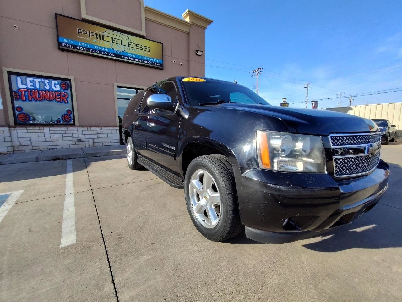 Used 2011 Chevrolet Suburban LT w/ Regional Value Package image 2