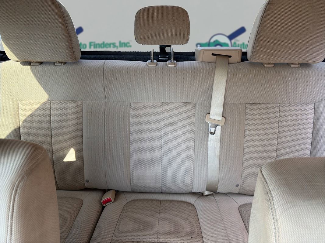 Used 2014 Ford F150 XLT w/ XLT Chrome Package image 14