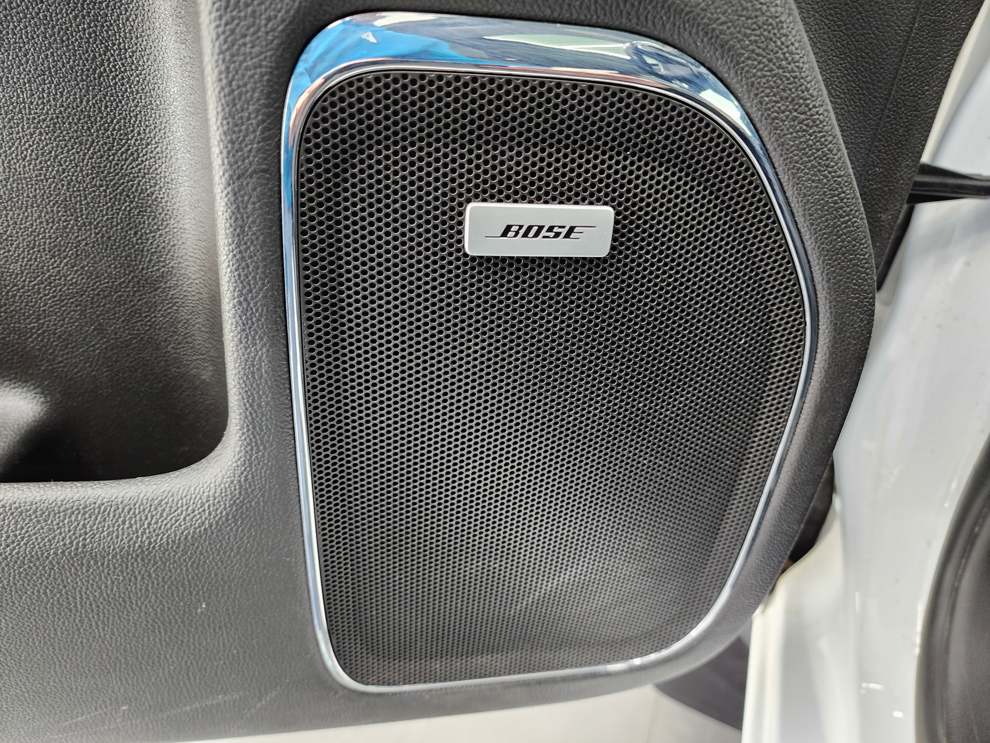 Used 2018 Chevrolet Silverado 3500 High Country w/ Duramax Plus Package image 39