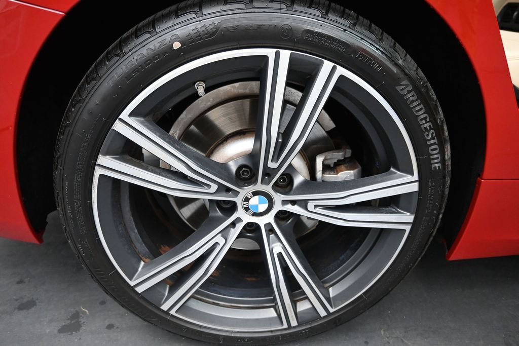Used 2022 BMW 330i Sedan w/ Driving Assistance Package RWD image 4