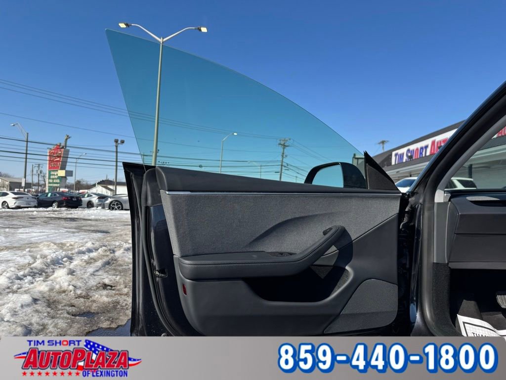 Used 2024 Tesla Model 3 Standard Range image 42