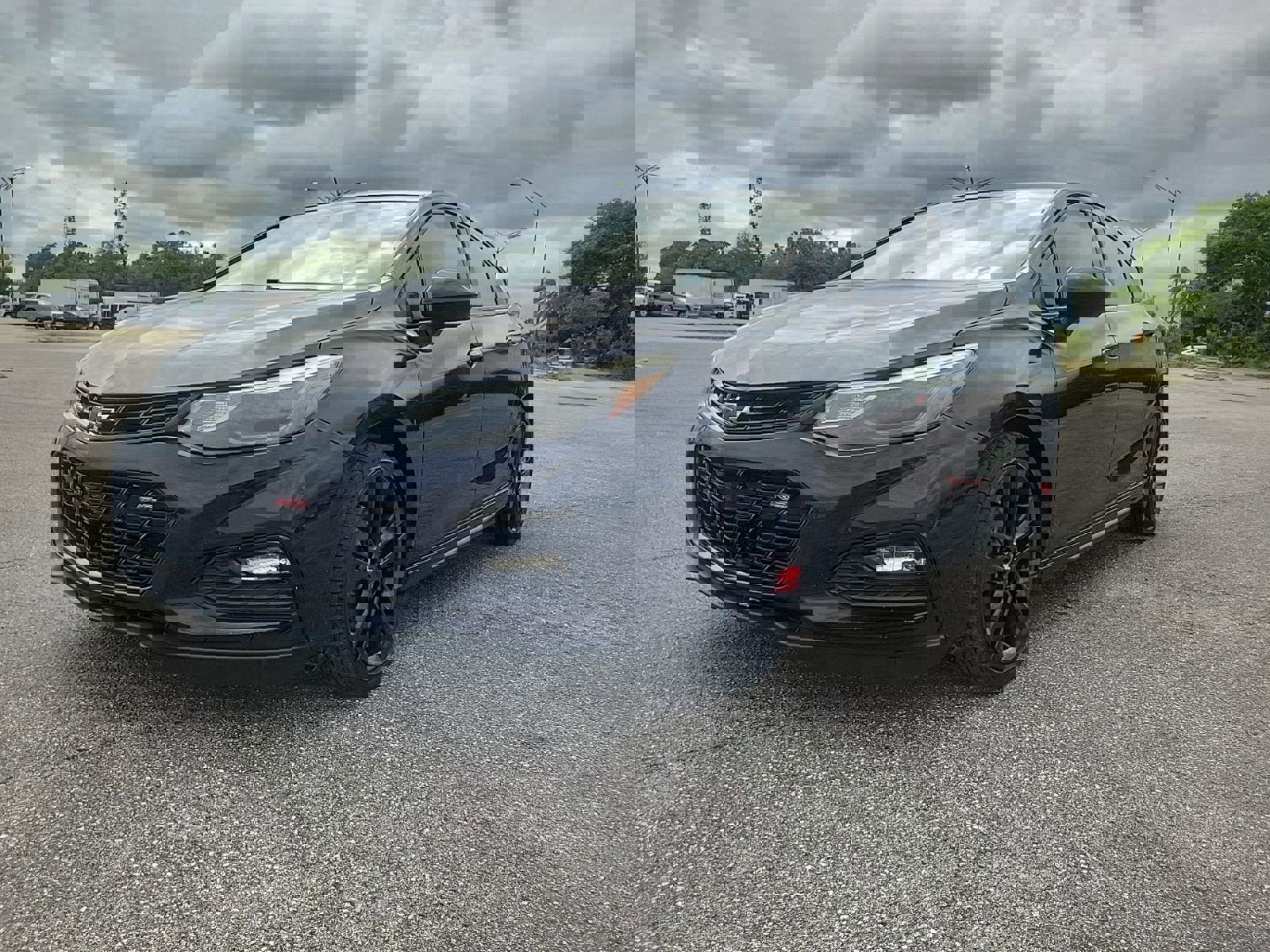 Used 2018 Chevrolet Cruze LT w/ Convenience Package image 2