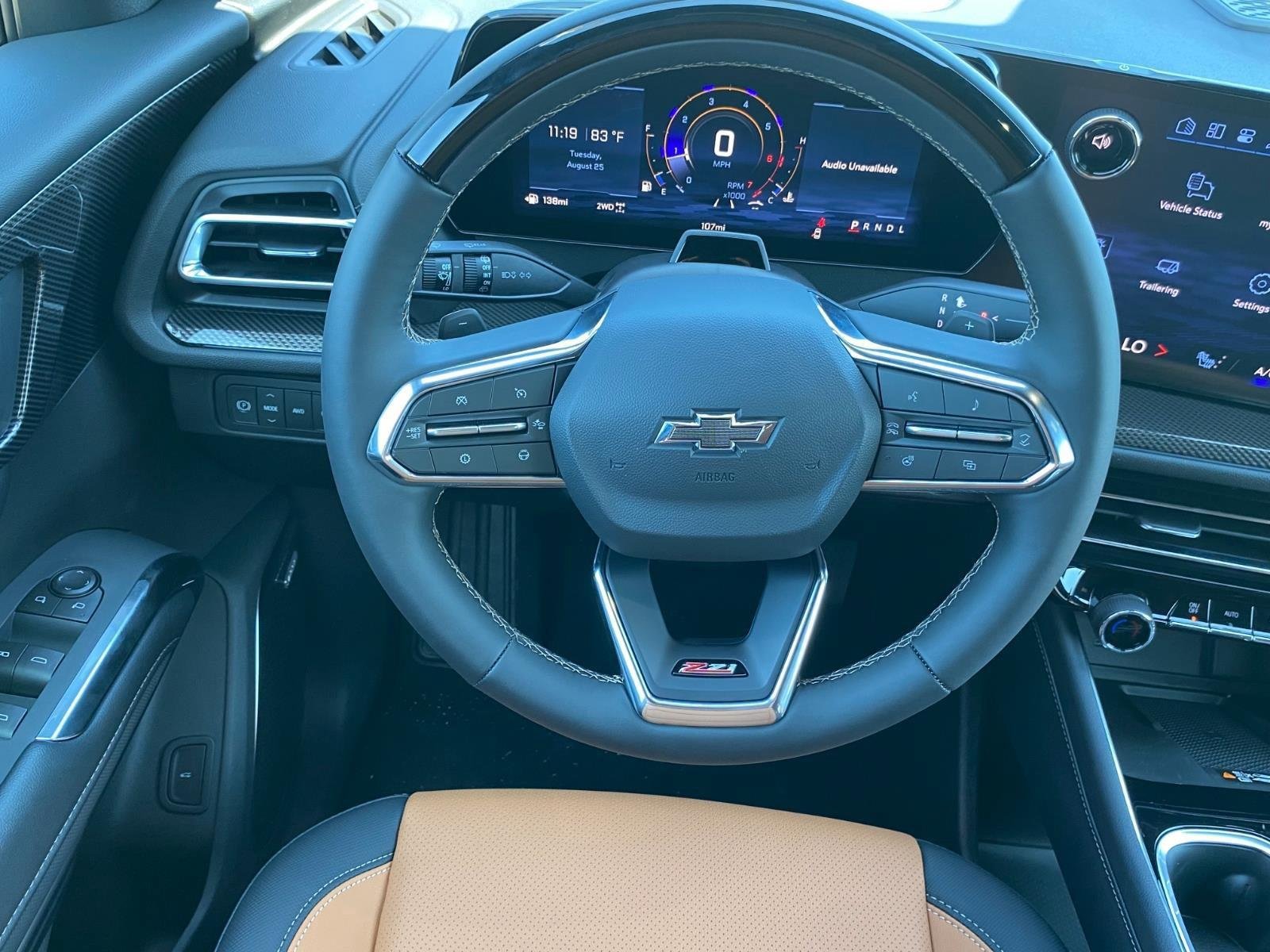 New 2027 Chevrolet Traverse Z71 w/ Enhanced Driving Package AWD/4WD image 9