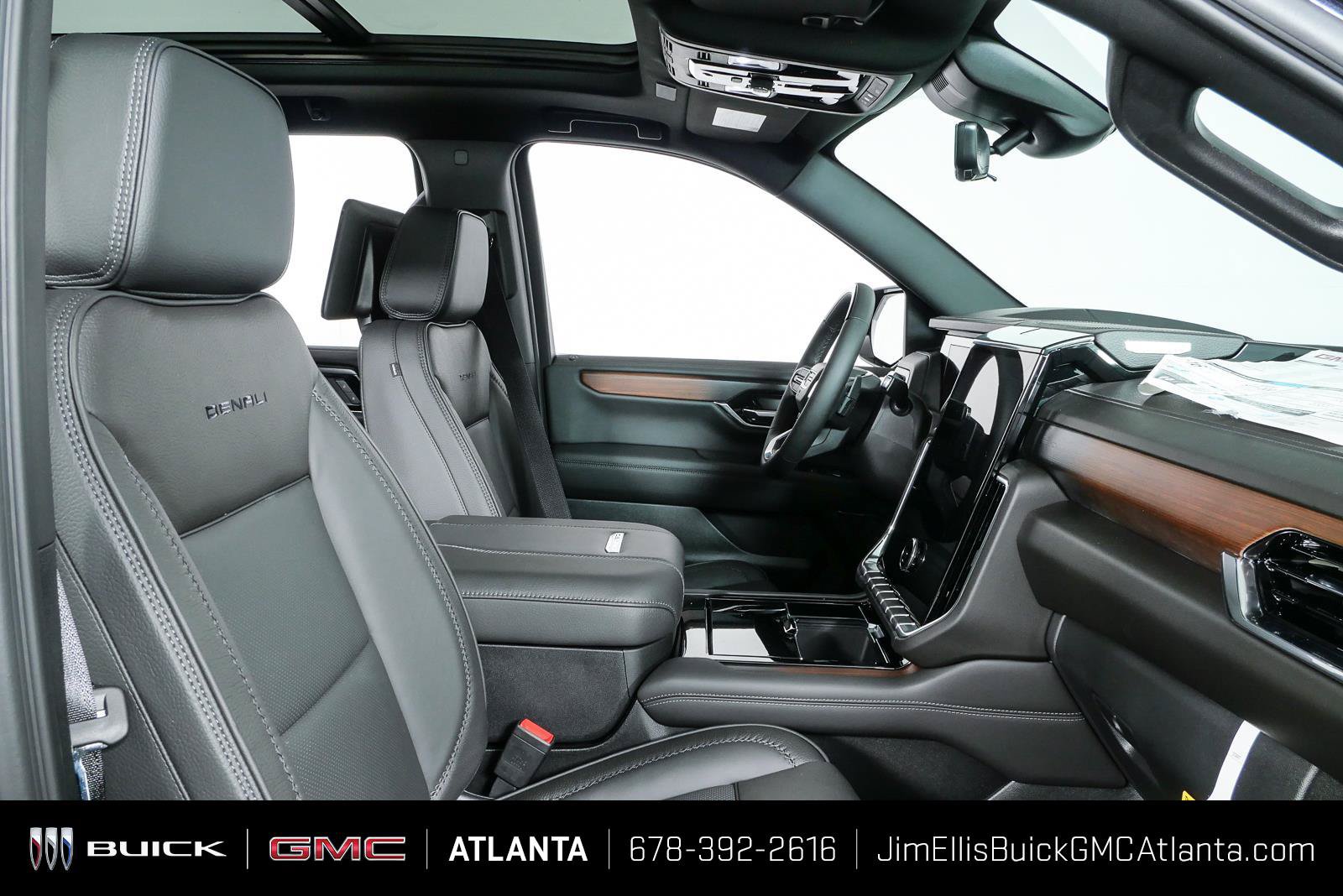New 2026 GMC Yukon XL Denali w/ Advanced Technology Package AWD/4WD image 25