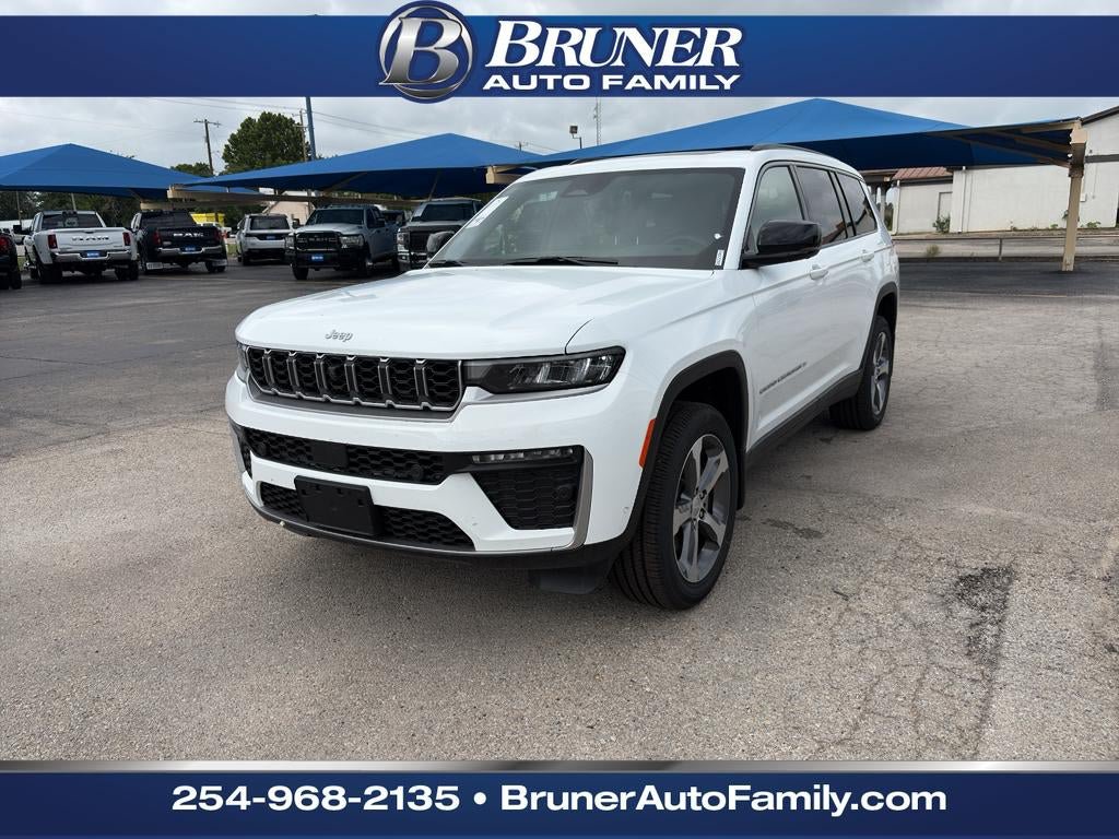 New 2026 Jeep Grand Cherokee L Limited w/ Luxury Tech Group II RWD image 1