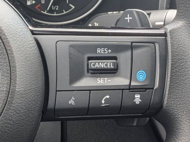 Certified 2023 Nissan Rogue SV AWD/4WD image 17