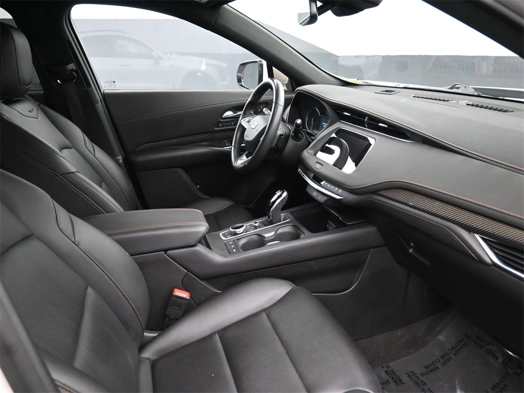 Certified 2023 Cadillac XT4 Sport image 2