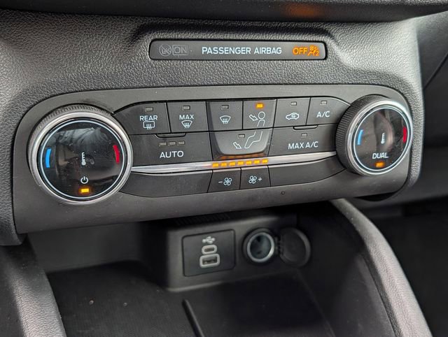 Used 2025 Ford Escape ST-Line AWD/4WD image 19