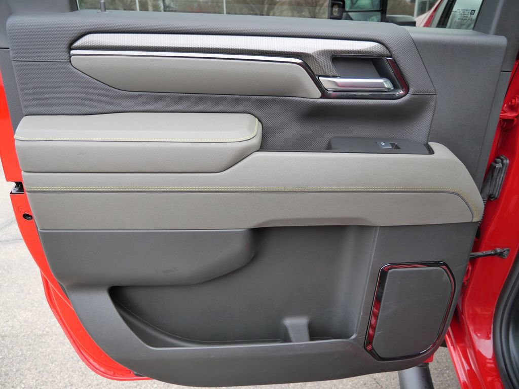 Used 2025 Chevrolet Silverado 2500 ZR2 w/ Technology Package image 25