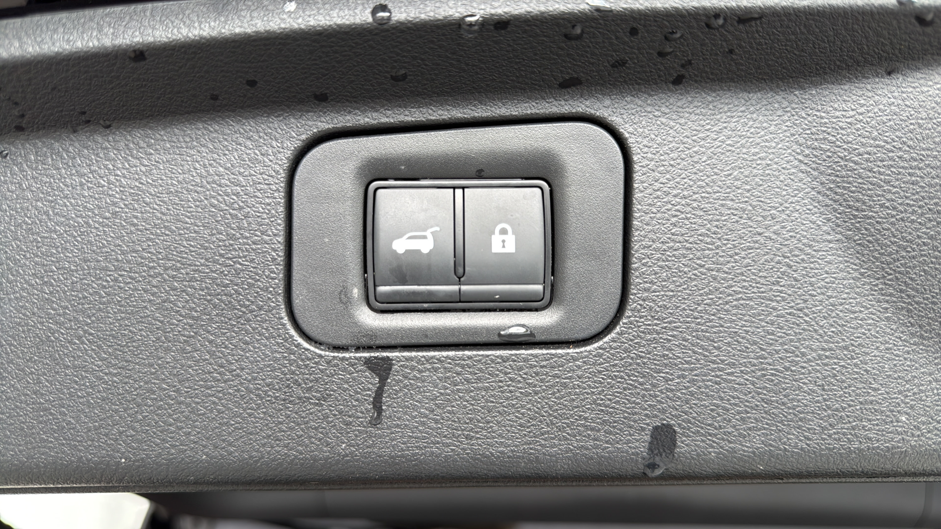 Used 2025 Nissan Armada Platinum Reserve w/ Convenience Package RWD image 15
