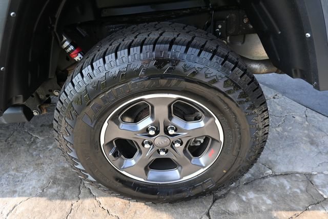Used 2021 Jeep Gladiator Rubicon w/ Cold Weather Group AWD/4WD image 12