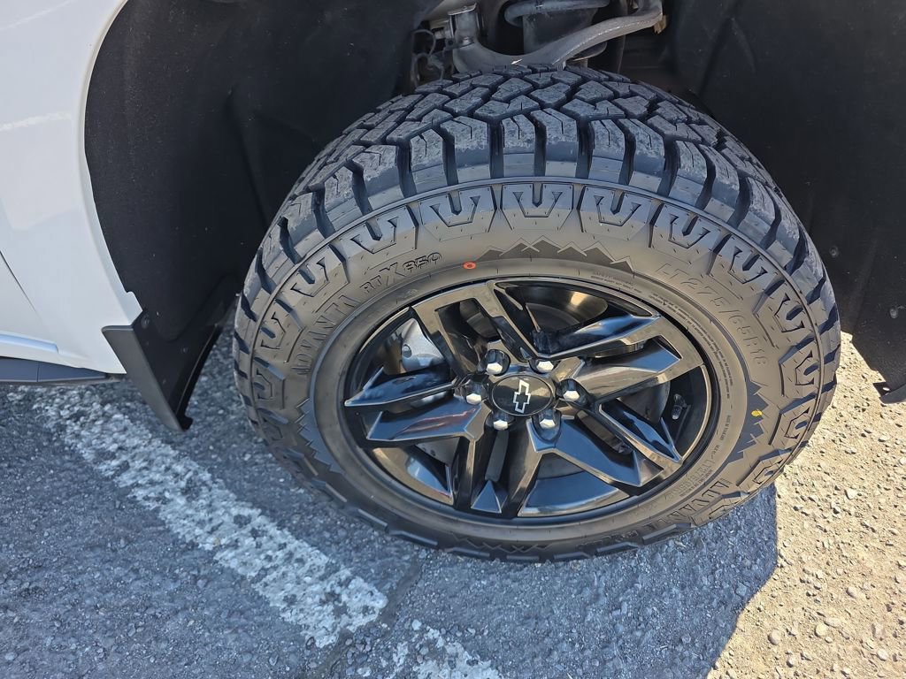 Used 2021 Chevrolet Silverado 1500 LT Trail Boss w/ Convenience Package II image 31