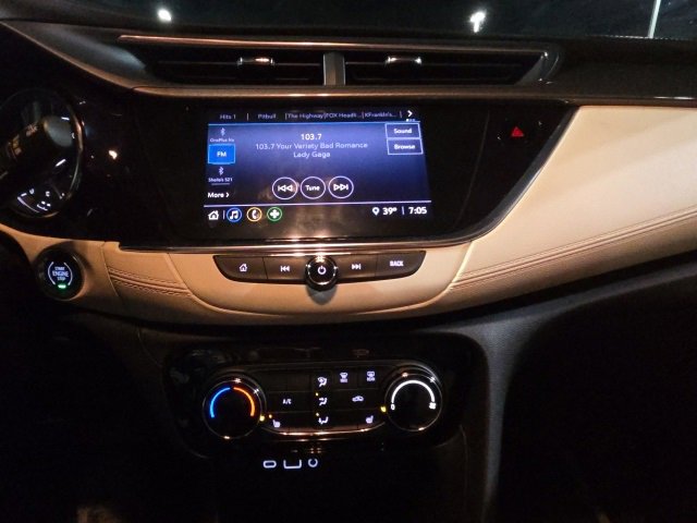 Used 2020 Buick Encore GX Preferred w/ Cold Weather Comfort Package image 29