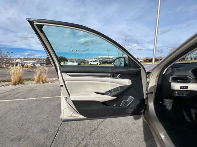 Used 2020 Honda Accord LX image 13