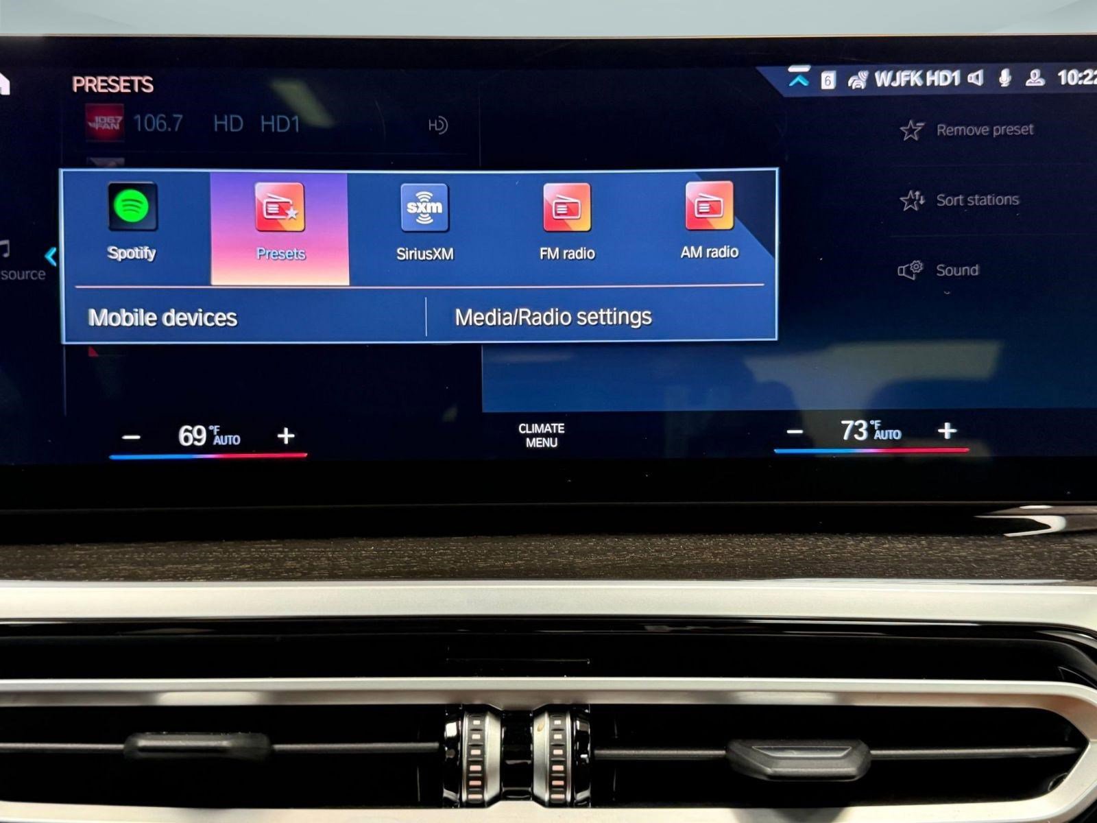 Certified 2023 BMW 330i xDrive Sedan w/ Driving Assistance Package image 21