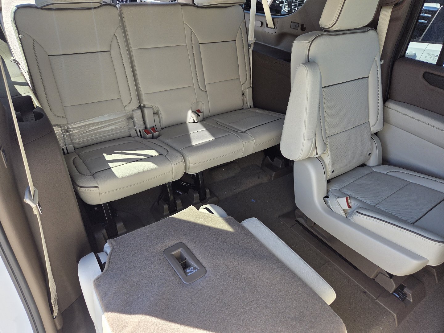 New 2027 GMC Yukon XL Denali w/ Denali Reserve Package AWD/4WD image 27