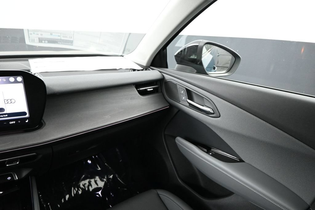 New 2026 Audi Q3 quattro 2.0T AWD/4WD image 13
