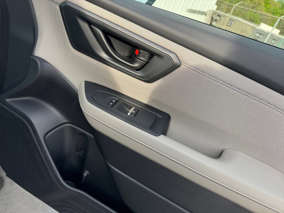 Used 2026 Subaru Forester Premium image 35